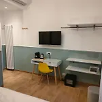 ゲストハウス Smart Termini 4*