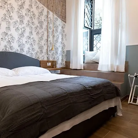 Smart Termini Affittacamere 4*
